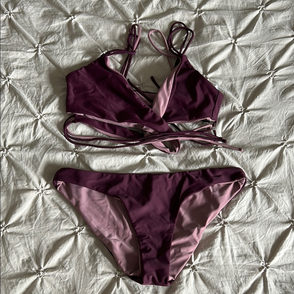 Elegant Purple Women's Swimwear Set